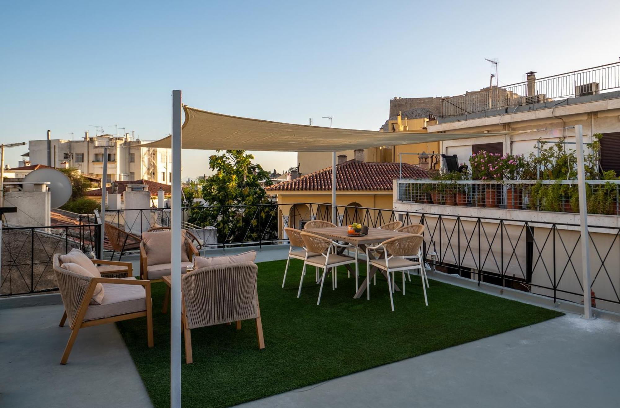 Live Life Plaka Apartment Athens Exterior photo